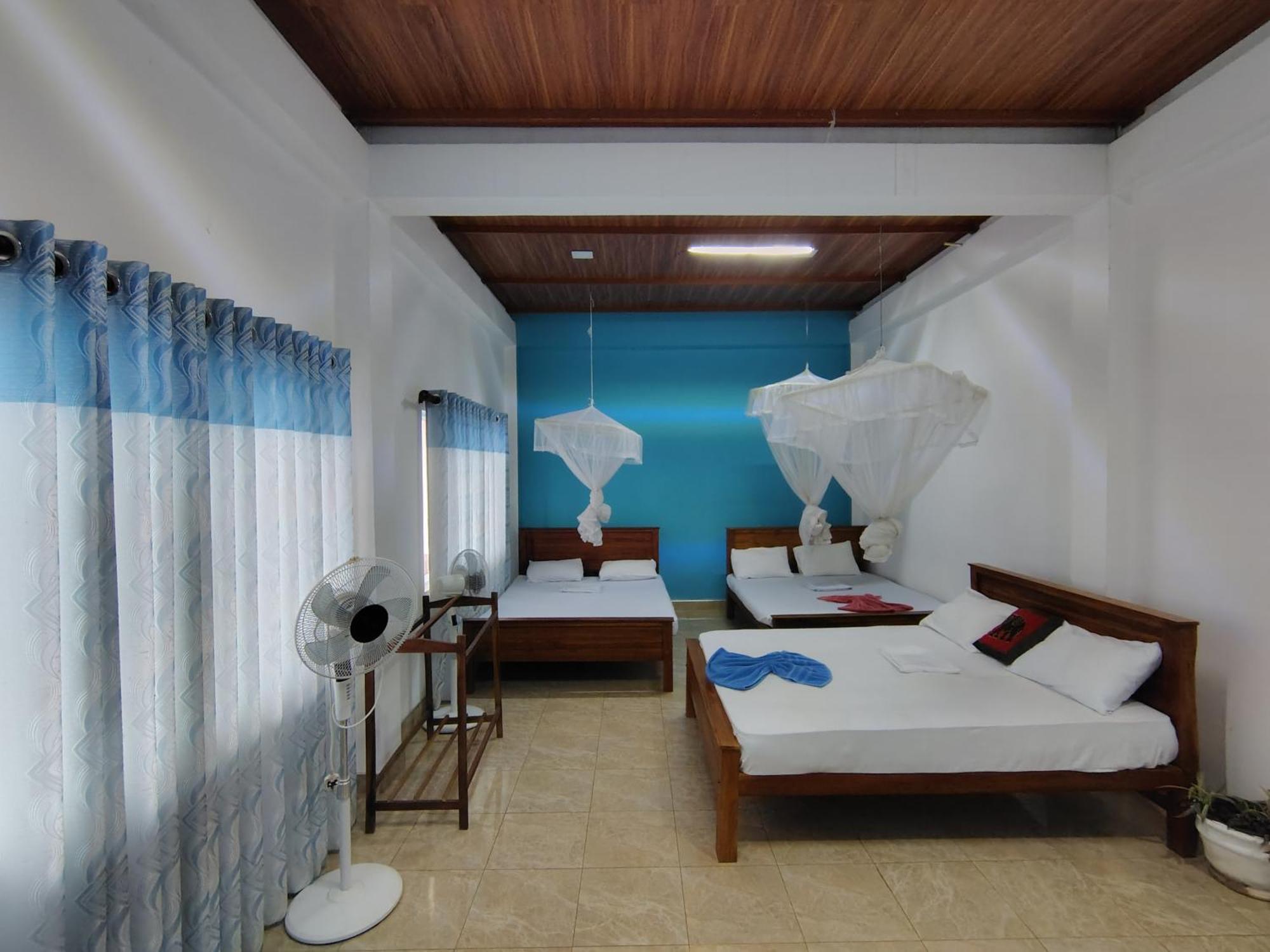 Bungalow Resort - Szigirija Kültér fotó